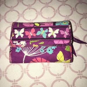 VERA BRADLEY WALLET!